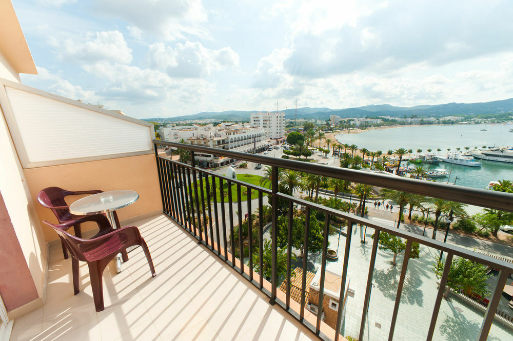 The Red Hotel By Ibiza Feeling - Adults Only San Antonio  Eksteriør billede