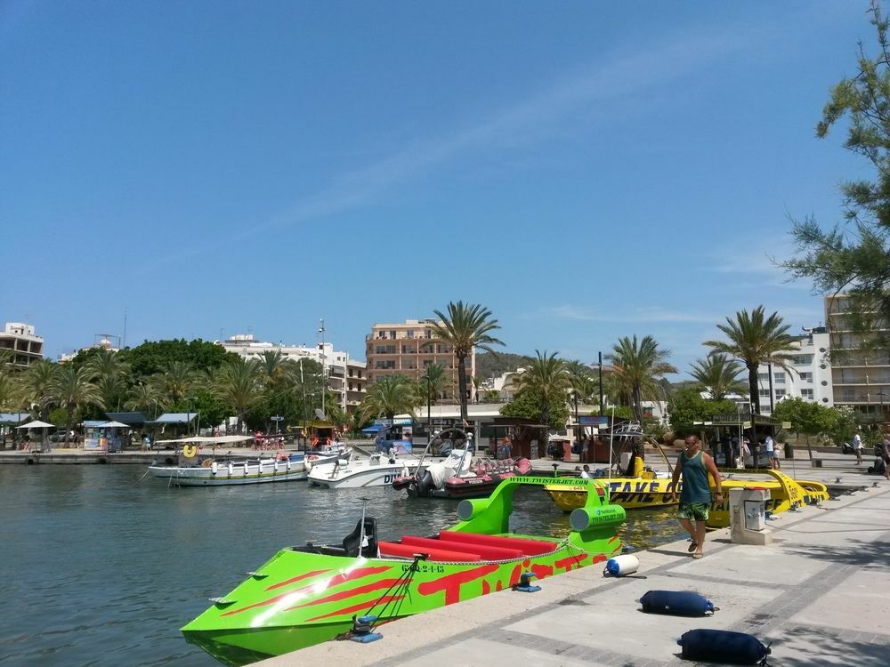 The Red Hotel By Ibiza Feeling - Adults Only San Antonio  Eksteriør billede