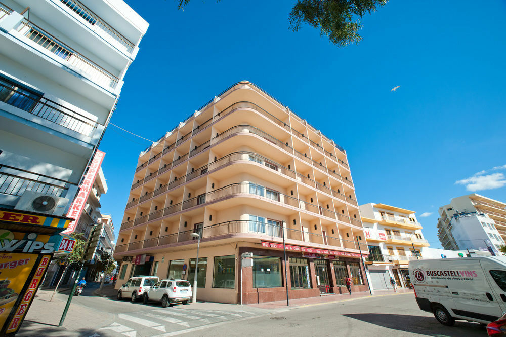 The Red Hotel By Ibiza Feeling - Adults Only San Antonio  Eksteriør billede